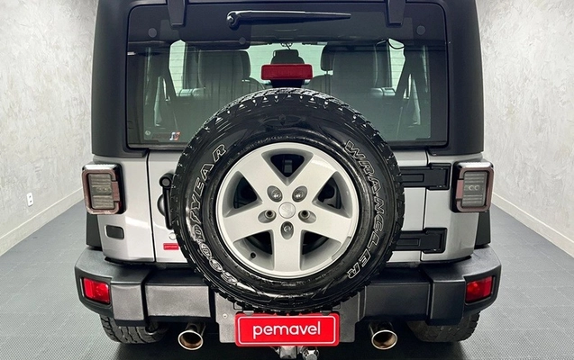imagem-https://www.socarrao.com.br/sc-vehicle-images-prod/1567535/1786482108491-b6d27744-0c47-4a71-b62c-1f5b1ad6d0ee.jpg