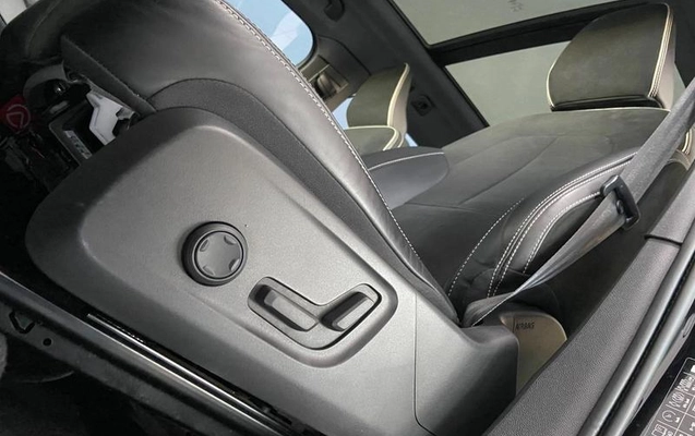 imagem-https://www.socarrao.com.br/sc-vehicle-images-prod/1568838/1789391197526-8093226_4_B_f89dfcccbd.jpeg