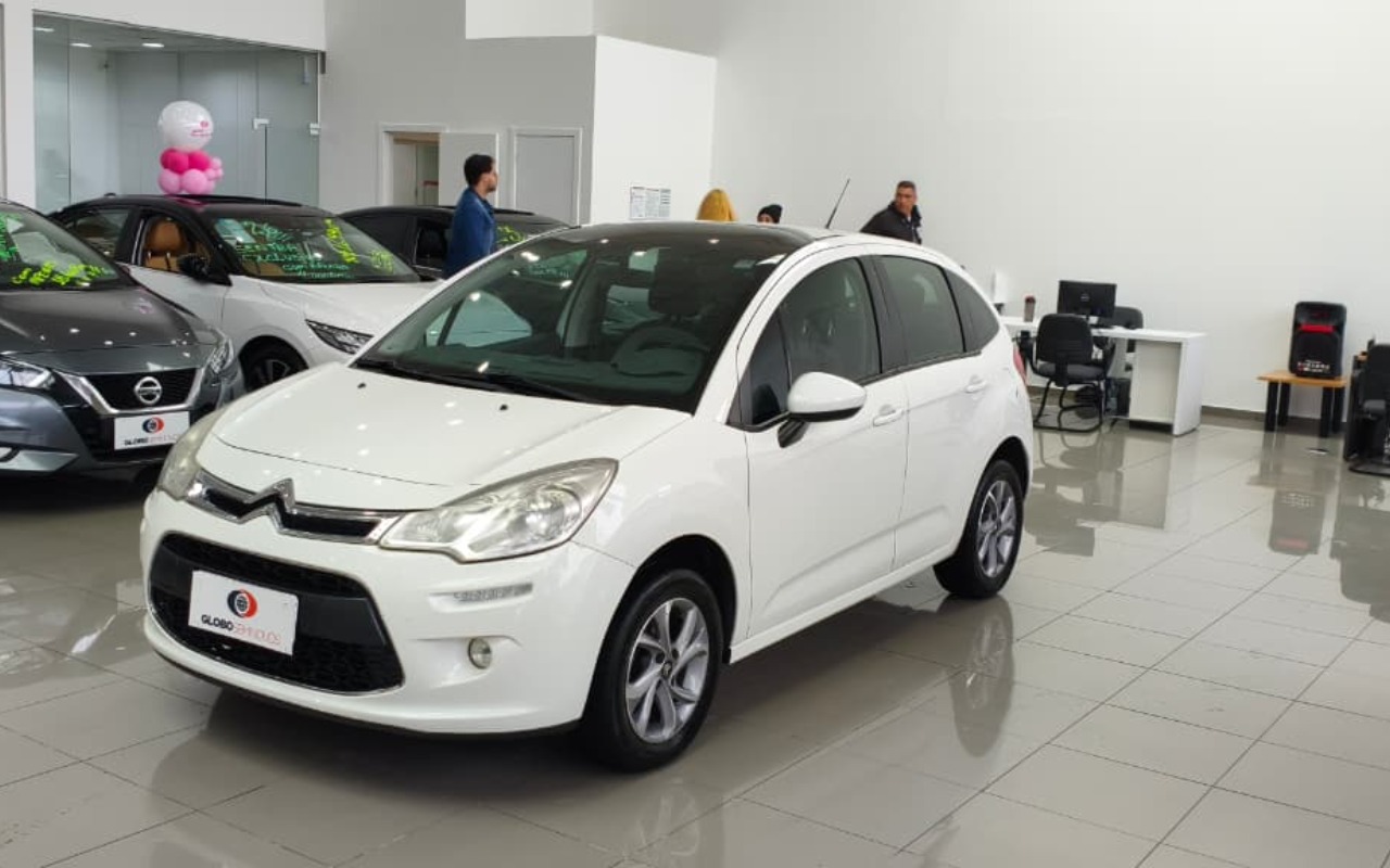 Citroën C3 Tendance 1.5 Flex 8V 5p Mec. na cor Branco em São José dos Pinhais / PR - 1570934