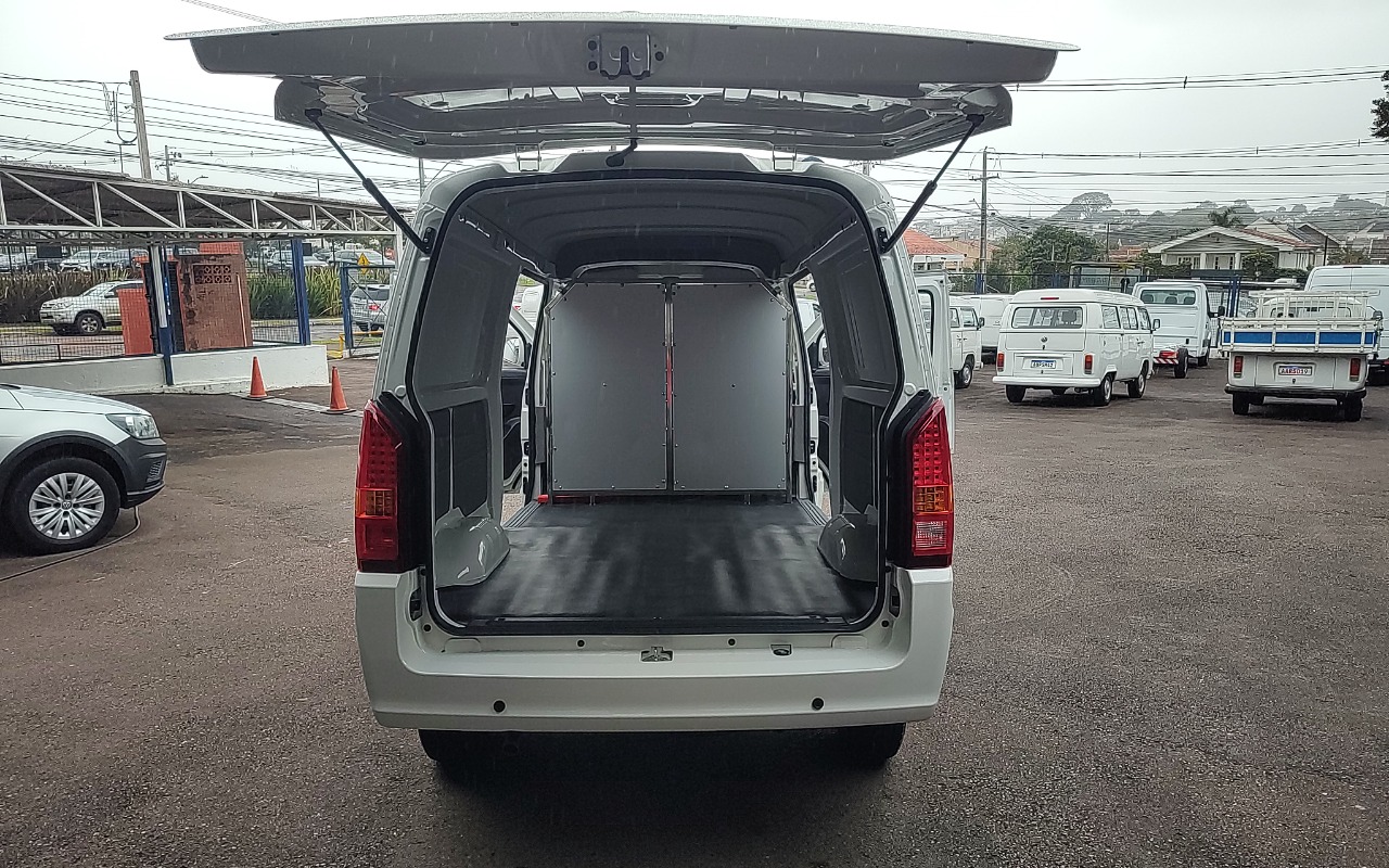 imagem-https://www.socarrao.com.br/sc-vehicle-images-prod/1571647/1779208956697-MTc3OTIwODg1ODUyMTcxMTE1MjUxNjk4ODgzMDIzNzIuanBn.jpg