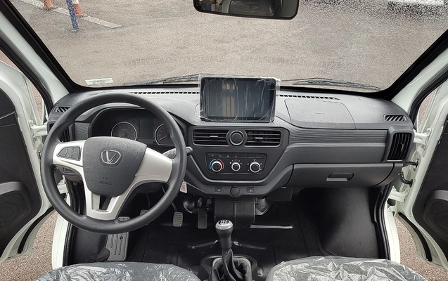 imagem-https://www.socarrao.com.br/sc-vehicle-images-prod/1571647/1779208957020-MTc3OTIwODkyNzAzNDgxNTQ3NjM3MDk1NDk3NTk3MTQuanBn.jpg