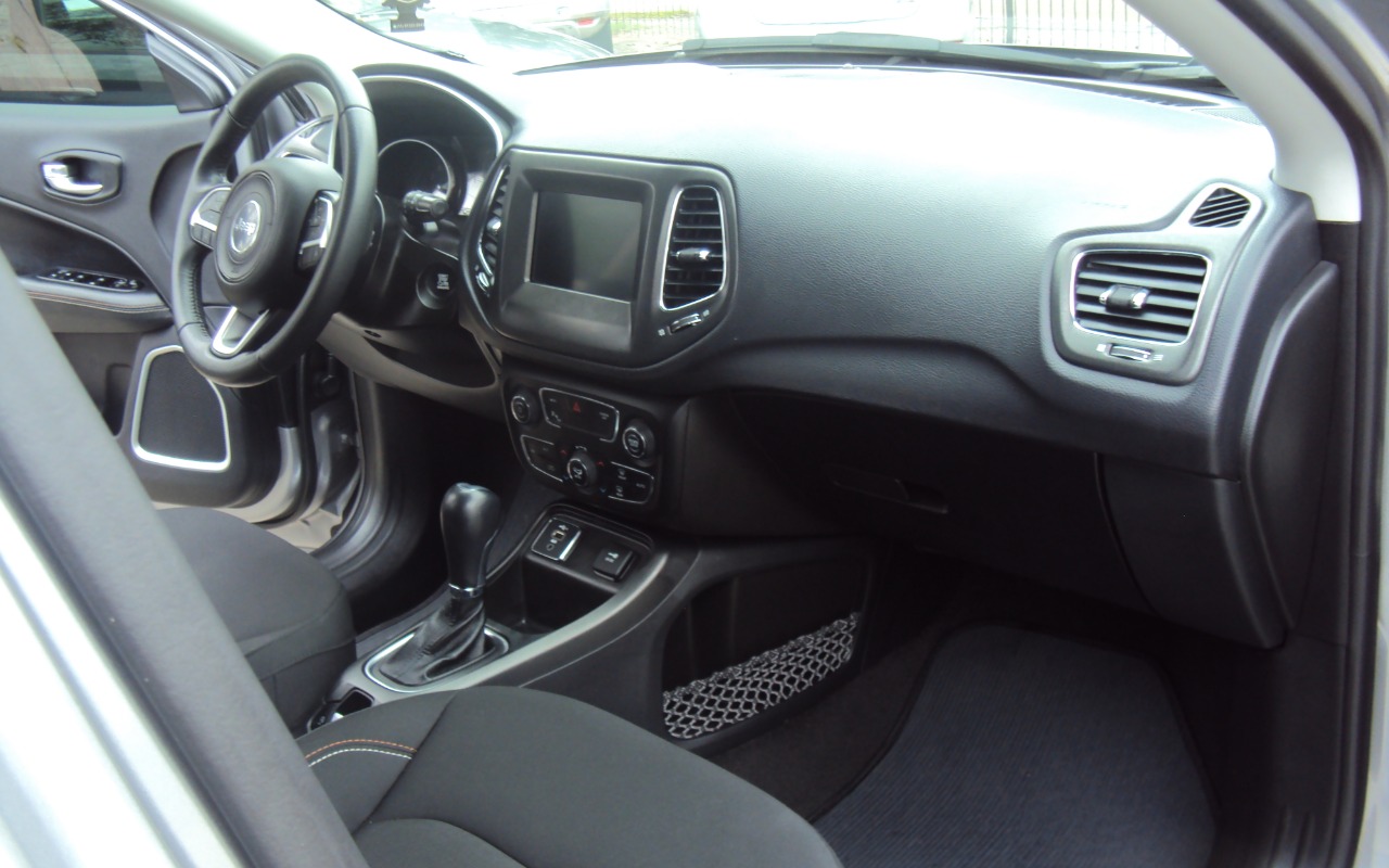 imagem-https://www.socarrao.com.br/sc-vehicle-images-prod/1572802/1779210503390-RFNDMDA4OTAuSlBH.JPG
