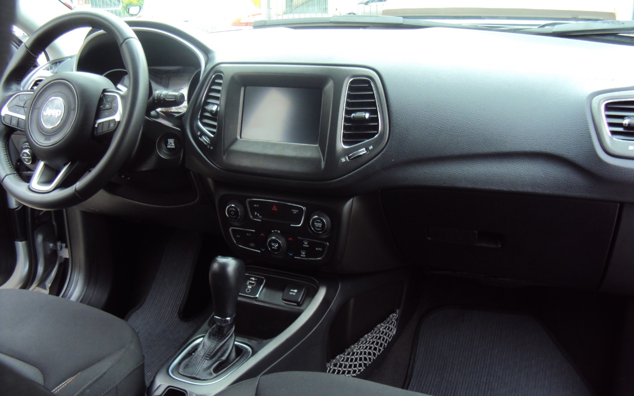 imagem-https://www.socarrao.com.br/sc-vehicle-images-prod/1572802/1779210503516-RFNDMDA4OTEuSlBH.JPG