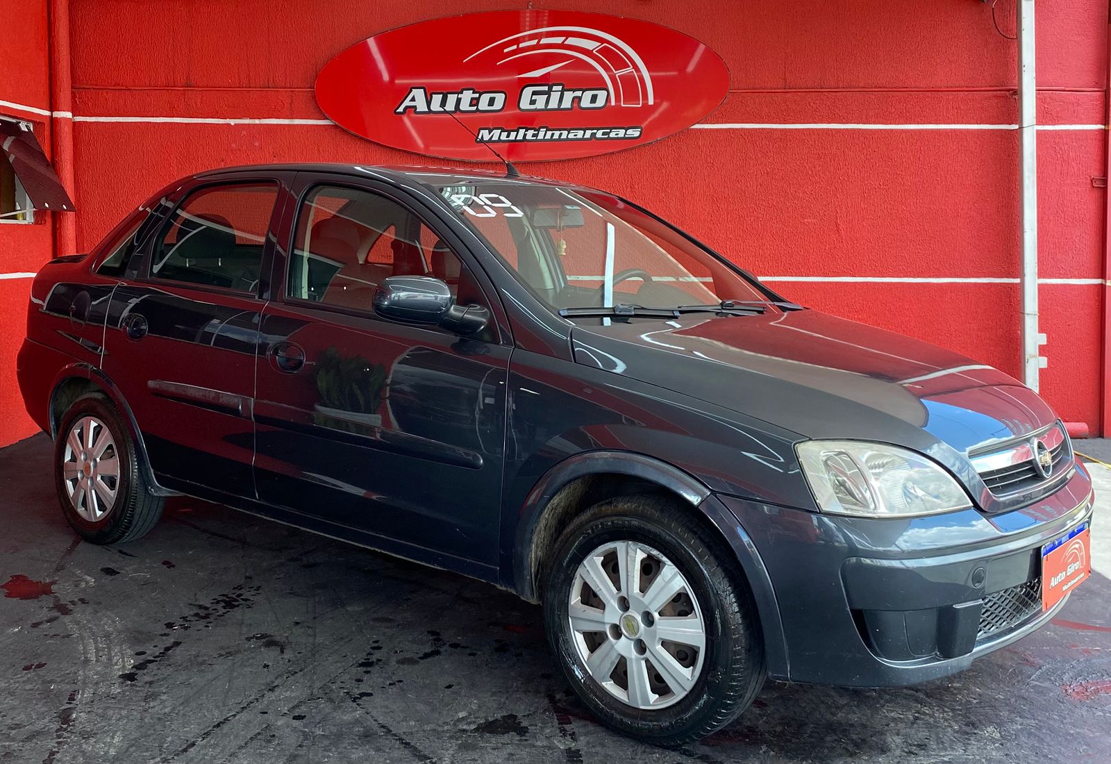 Chevrolet Corsa Sed. Premium 1.4 8V ECONOFLEX 4p na cor Cinza em Curitiba / PR - 15735