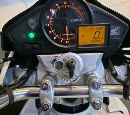imagem-https://www.socarrao.com.br/sc-vehicle-images-prod/1573825/1785245997133-8090261_6_B_f2825420de.jpeg