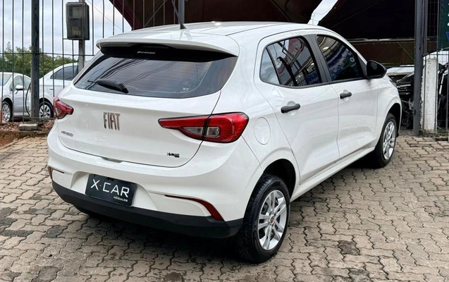 imagem-https://www.socarrao.com.br/sc-vehicle-images-prod/1574003/1779212325693-8102387_9_B_b3063518b3.jpeg