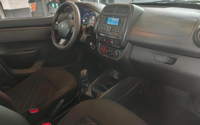 imagem-https://www.socarrao.com.br/sc-vehicle-images-prod/1574523/1788971555466-8055847_9_B_2168485e14.jpeg