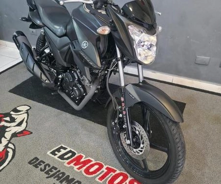 YAMAHA YS 150 FAZER SED/ FLEX 2025 Preto — foto 1 de 3
