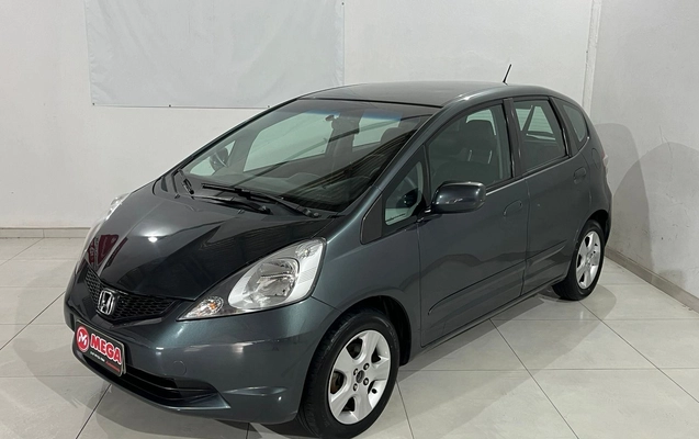 imagem-https://www.socarrao.com.br/sc-vehicle-images-prod/1575066/1788204714734-612b1a47ca2a42318fde4d96bac5ff1b_1785329493708.jpg