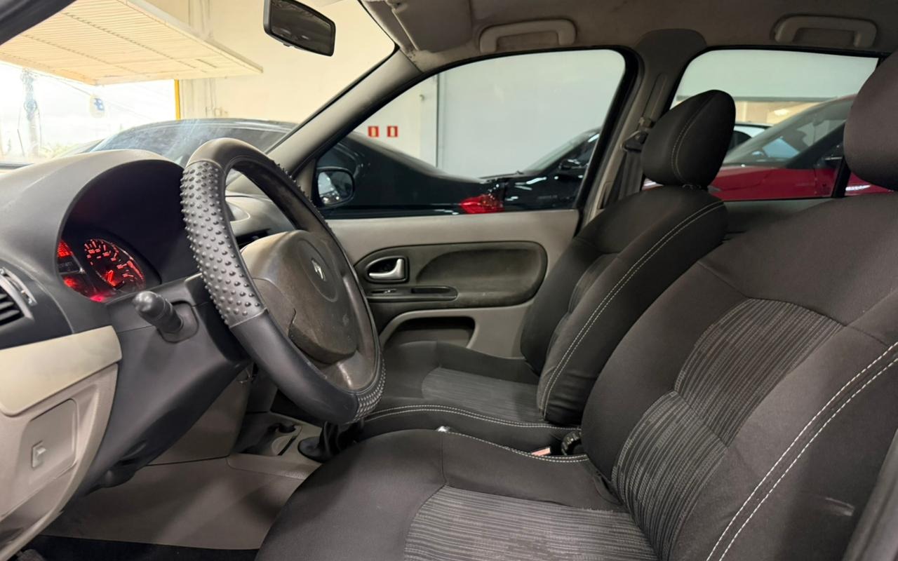 imagem-https://www.socarrao.com.br/sc-vehicle-images-prod/1575497/1779214947801-V2hhdHNBcHAgSW1hZ2UgMjAyNi0wNS0xOSBhdCAxNS4xNC41MiAoMSkuanBlZw.jpeg