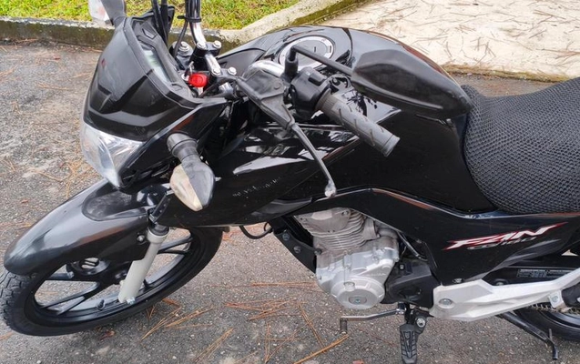 imagem-https://www.socarrao.com.br/sc-vehicle-images-prod/1576570/1789584942784-8096698_5_B_31bebab0c0.jpeg