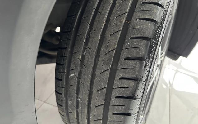 imagem-https://www.socarrao.com.br/sc-vehicle-images-prod/1576596/1787597617741-vehicle_image_1779216717_77c1af7293f26a9fc34fffd50da721ec.jpeg