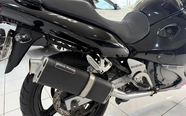 imagem-https://www.socarrao.com.br/sc-vehicle-images-prod/1577048/1779217601608-V2hhdHNBcHAgSW1hZ2UgMjAyNi0wNS0xOSBhdCAxNi4wMC4yOCAoMikuanBlZw.jpeg