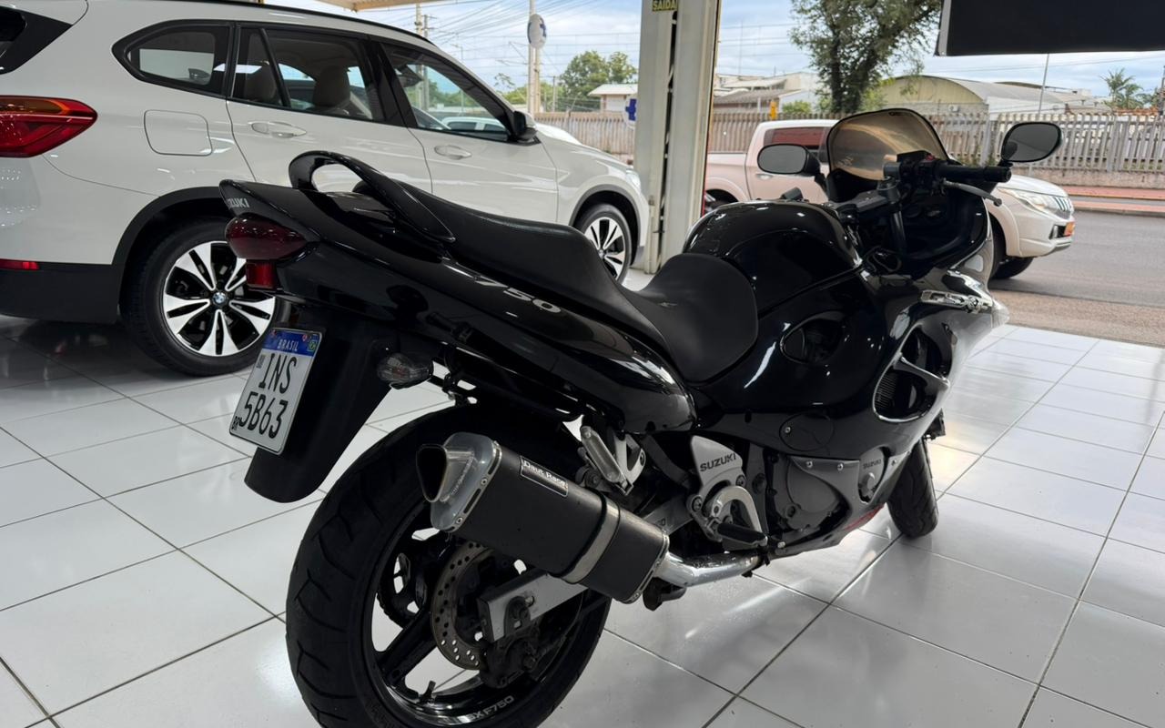 imagem-https://www.socarrao.com.br/sc-vehicle-images-prod/1577048/1779217602039-V2hhdHNBcHAgSW1hZ2UgMjAyNi0wNS0xOSBhdCAxNi4wMC4yNy5qcGVn.jpeg