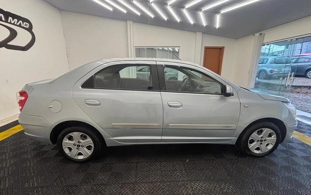 imagem-https://www.socarrao.com.br/sc-vehicle-images-prod/1577063/1789648309325-8017182_4_B_3f5119d2a7.jpeg