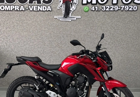 Yamaha FZ25 250 FAZER CONNECTED 2026 Vermelho — foto 1 de 3