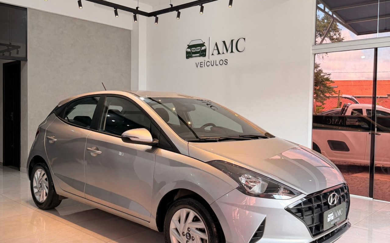 imagem-https://www.socarrao.com.br/sc-vehicle-images-prod/1578129/1779298758815-V2hhdHNBcHAgSW1hZ2UgMjAyNi0wNS0yMCBhdCAxMC40My4yOSAoMSkuanBlZw.jpeg