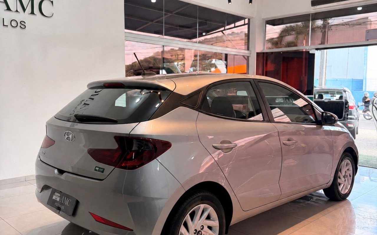 imagem-https://www.socarrao.com.br/sc-vehicle-images-prod/1578129/1779298758972-V2hhdHNBcHAgSW1hZ2UgMjAyNi0wNS0yMCBhdCAxMC40My4yOS5qcGVn.jpeg