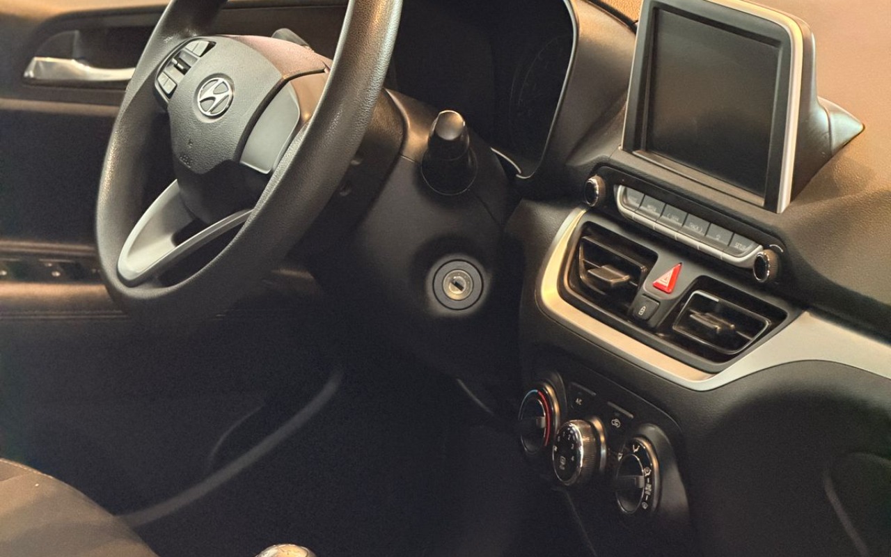 imagem-https://www.socarrao.com.br/sc-vehicle-images-prod/1578129/1779298759163-V2hhdHNBcHAgSW1hZ2UgMjAyNi0wNS0yMCBhdCAxMC40My4zMi5qcGVn.jpeg