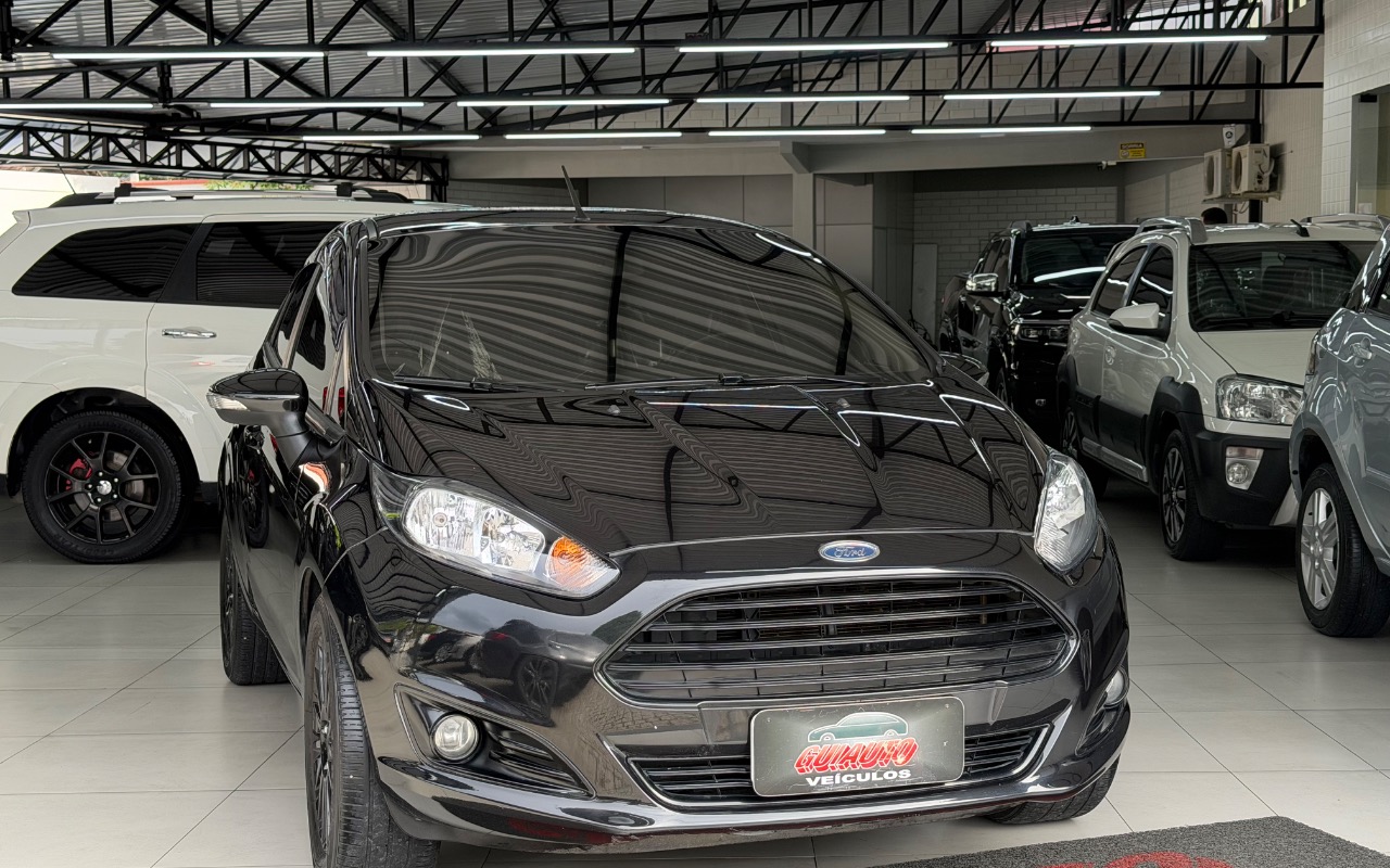 Ford Fiesta SE 1.6 16V Flex 5p 2017 Preto — foto 1 de 3