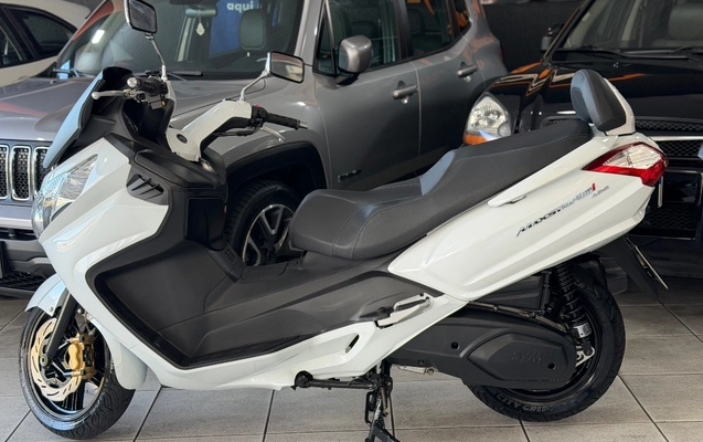 imagem-https://www.socarrao.com.br/sc-vehicle-images-prod/1579253/1781293708918-gb-1bf2a20.jpeg