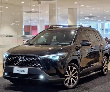Toyota Corolla Cross 2022 Preto — foto 1 de 3