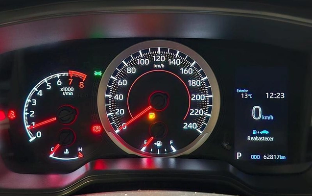 imagem-https://www.socarrao.com.br/sc-vehicle-images-prod/1581385/1788530611011-8103857_0_B_bb478853bd.jpeg