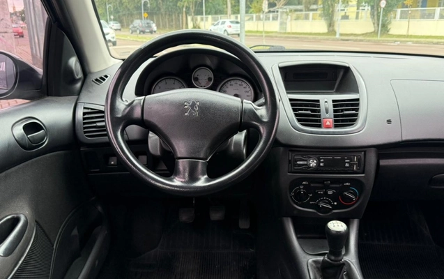 imagem-https://www.socarrao.com.br/sc-vehicle-images-prod/1581813/1779225859491-4_062306.jpg