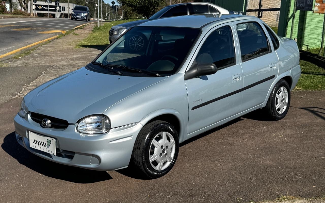 Chevrolet Corsa 2008 Prata — foto 1 de 3
