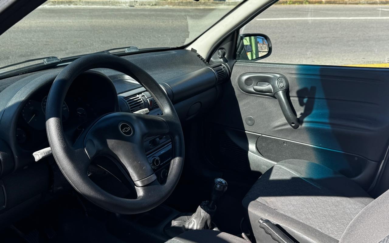 imagem-https://www.socarrao.com.br/sc-vehicle-images-prod/1581849/1787341714245-V2hhdHNBcHAgSW1hZ2UgMjAyNi0wOC0yMSBhdCAxNi40MS4xMiAoNykuanBlZw.jpeg
