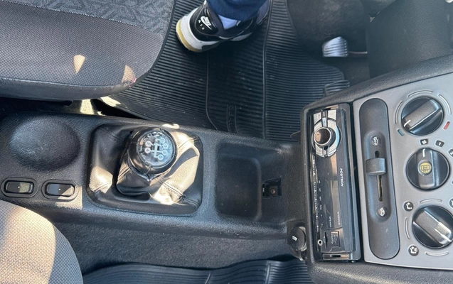 imagem-https://www.socarrao.com.br/sc-vehicle-images-prod/1581849/1787341714292-V2hhdHNBcHAgSW1hZ2UgMjAyNi0wOC0yMSBhdCAxNi40MS4xMiAoMTMpLmpwZWc.jpeg