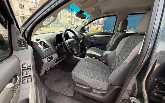 imagem-https://www.socarrao.com.br/sc-vehicle-images-prod/15834/1787942849630-7466331_1_B_df9cb51959.jpeg