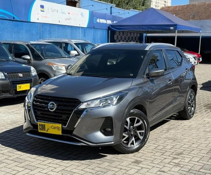 Nissan KICKS 2022 Cinza — foto 1 de 3