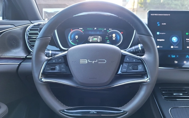 imagem-https://www.socarrao.com.br/sc-vehicle-images-prod/15920/1789674618839-cMoRzMzcjVURpwX1tfBJFdBQAX6JPycA.jpg