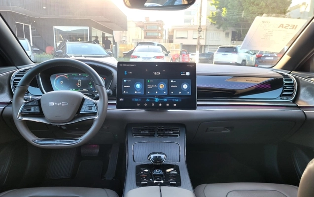 imagem-https://www.socarrao.com.br/sc-vehicle-images-prod/15920/1789674618842-aQjFLo8AwpZhdvwPxxnzc6SSz1x3Ceu8.jpg