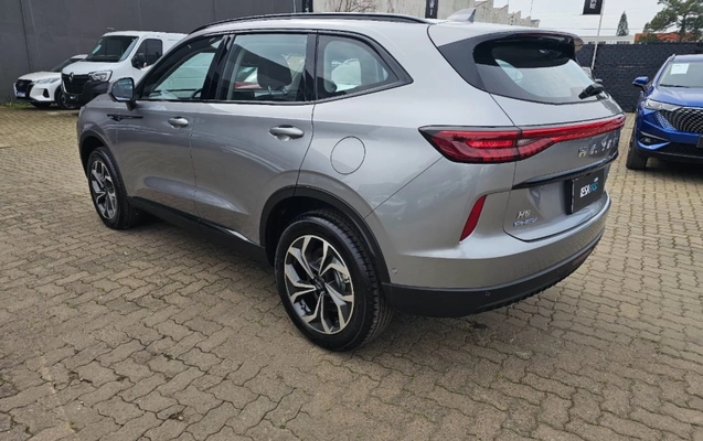 imagem-https://www.socarrao.com.br/sc-vehicle-images-prod/15921/1789656814611-ZEMffzzHLKQhxmIlNPC1rVF9WOLraTxD.jpg