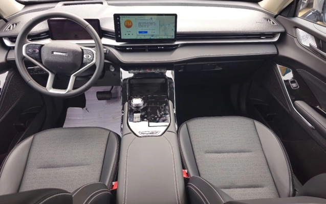 imagem-https://www.socarrao.com.br/sc-vehicle-images-prod/15921/1789656814616-VYDBBZjsJPJxkApFJ2jHmMxe86Pg6a7K.jpg