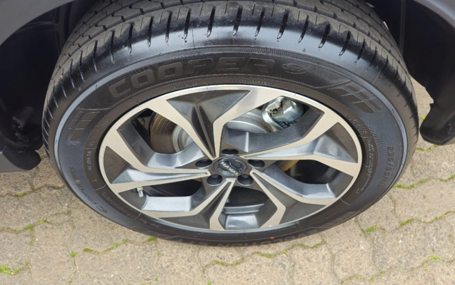 imagem-https://www.socarrao.com.br/sc-vehicle-images-prod/15921/1789656814627-fEElM6r8CVDRLy3BaywN3Fn995xNj9Se.jpg