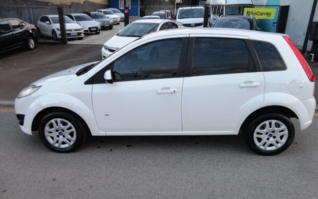 imagem-https://www.socarrao.com.br/sc-vehicle-images-prod/1599810/1780405643287-RFNDMDQ2MDEuSlBH.JPG