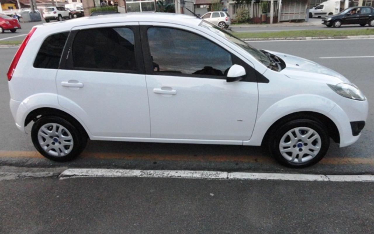 imagem-https://www.socarrao.com.br/sc-vehicle-images-prod/1599810/1780405643423-RFNDMDQ1OTkuSlBH.JPG
