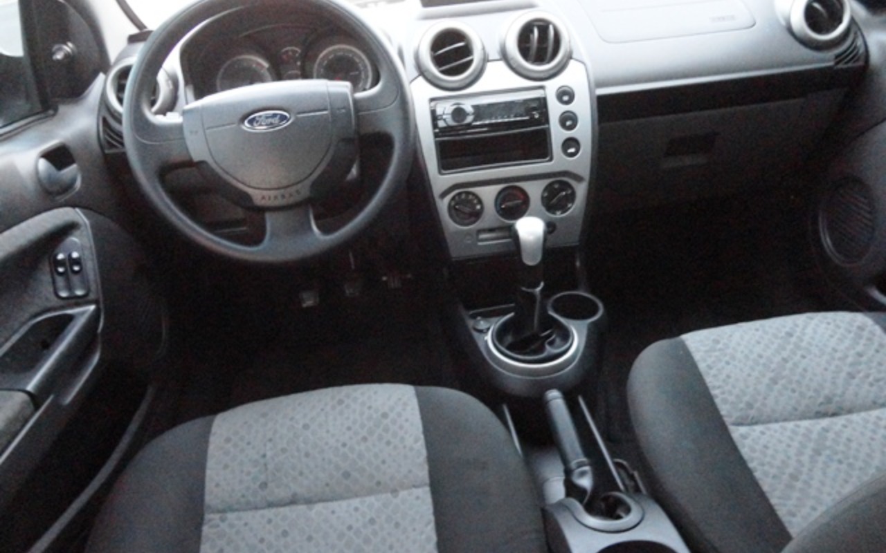 imagem-https://www.socarrao.com.br/sc-vehicle-images-prod/1599810/1780405643739-RFNDMDQ2MTEuSlBH.JPG