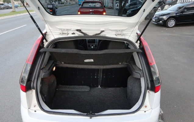 imagem-https://www.socarrao.com.br/sc-vehicle-images-prod/1599810/1780405645224-RFNDMDQ2MDkuSlBH.JPG