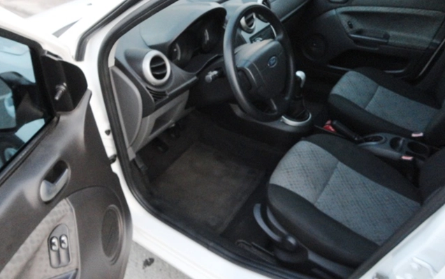 imagem-https://www.socarrao.com.br/sc-vehicle-images-prod/1599810/1780405645370-RFNDMDQ2MTIuSlBH.JPG