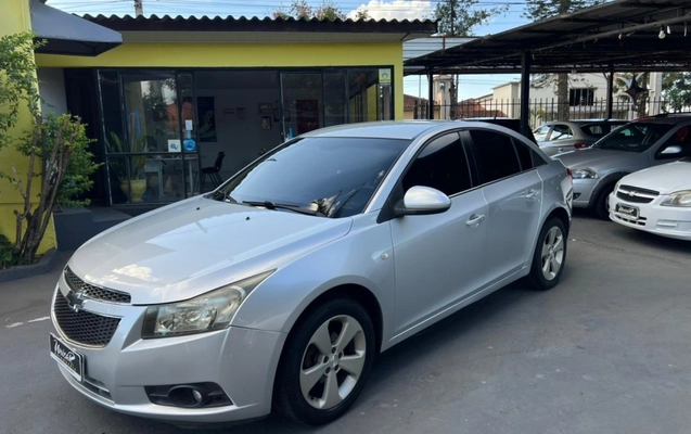 imagem-https://www.socarrao.com.br/sc-vehicle-images-prod/1599814/1779278972661-lAldooZpksdmMTDID1vh8lUR9ZFfZvlW.jpg