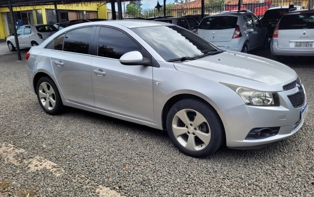 imagem-https://www.socarrao.com.br/sc-vehicle-images-prod/1599814/1779278972670-FRJH2V95DeoN7HoGDAWd71KUV5XubjrO.jpg