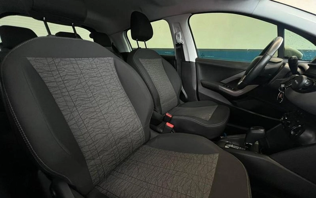 imagem-https://www.socarrao.com.br/sc-vehicle-images-prod/1600014/1789657471643-8095764_14_B_d0261cf5ac.jpeg