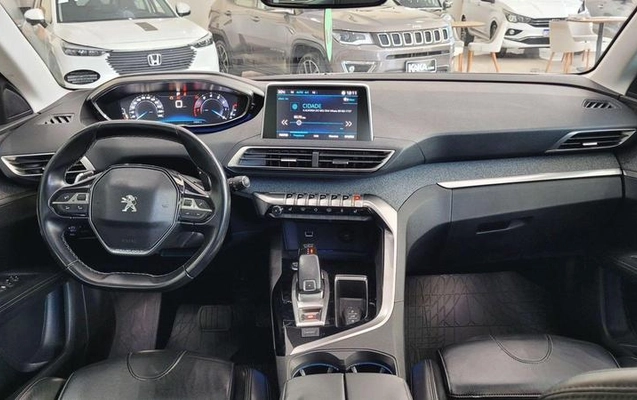 imagem-https://www.socarrao.com.br/sc-vehicle-images-prod/1600432/1786127955289-8081331_10_B_a445394bba.jpeg