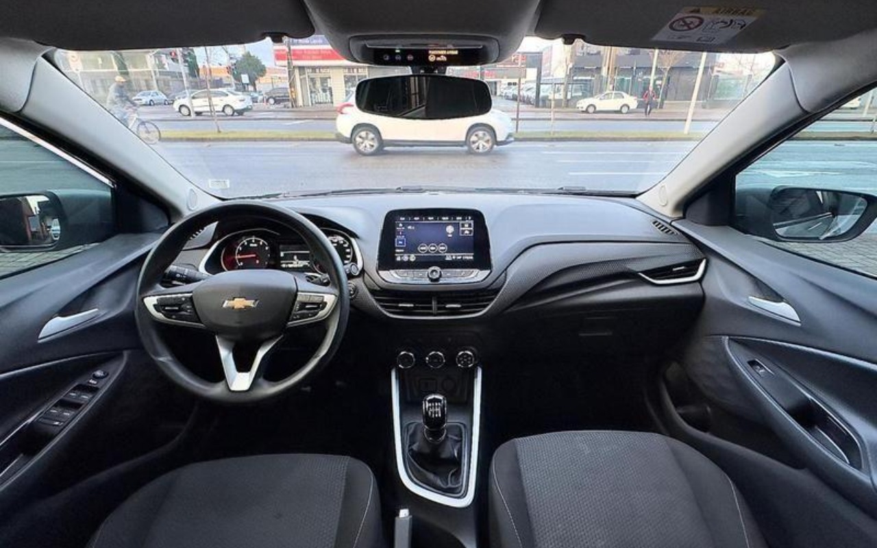 imagem-https://www.socarrao.com.br/sc-vehicle-images-prod/1600445/1779282742343-NzkwMTEzMV84X0JfZjljOGFkNTlkMi5qcGVn.jpeg