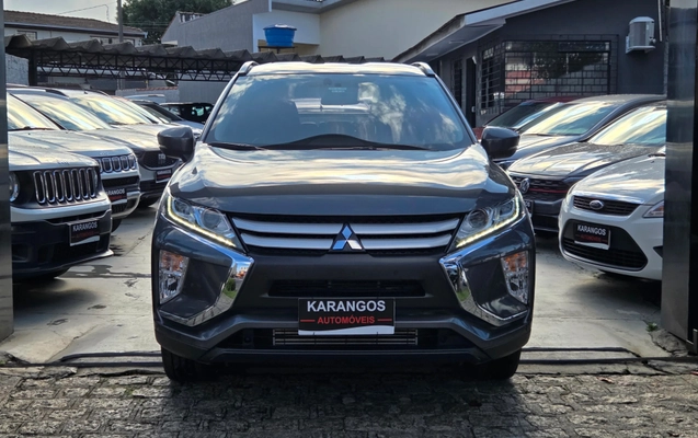 imagem-https://www.socarrao.com.br/sc-vehicle-images-prod/1600561/1787845816584-b158ba50-0abd-449a-999e-7d610a6fb948.jpg