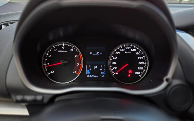 imagem-https://www.socarrao.com.br/sc-vehicle-images-prod/1600561/1787845816616-5b23d369-dc75-4ac7-8fca-3f9b107e2de0.jpg